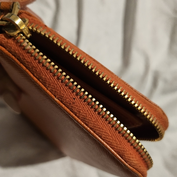 SET OF 2! Beautiful Prada Bow Wallets GUC Authentic in Pink and Orange - Picture 10 of 15